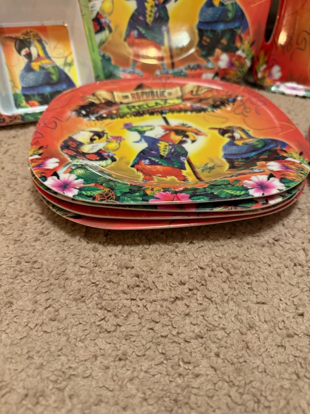 Party plates set - Picture 6 of 7